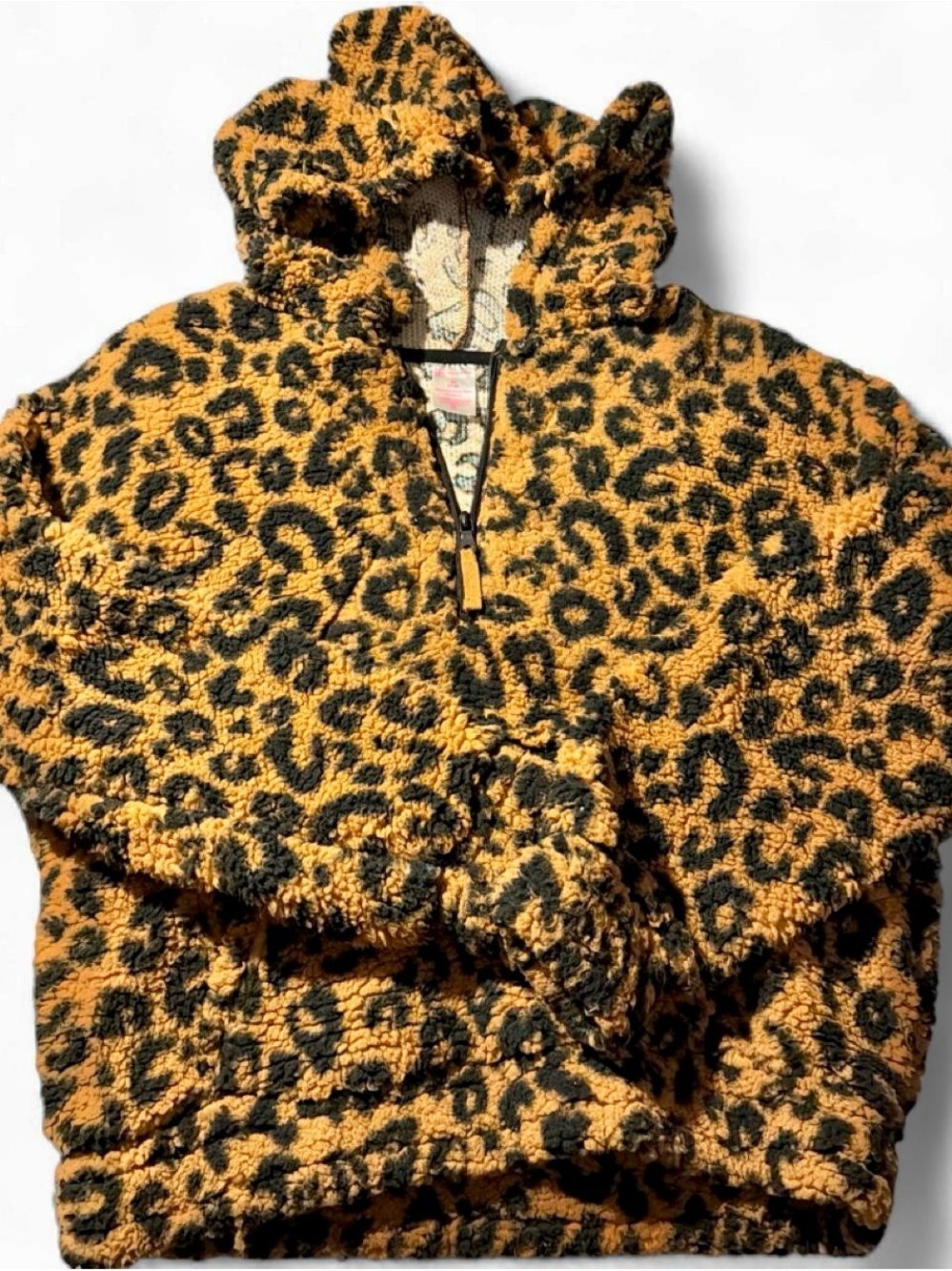No Boundaries Women’s Plush Leopard Print 1/4 Zip Hoodie , Large, Black & Tan
